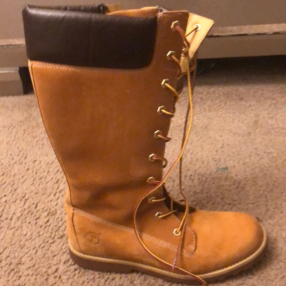 High rise Timberland boots . Size 6.5 runs big.